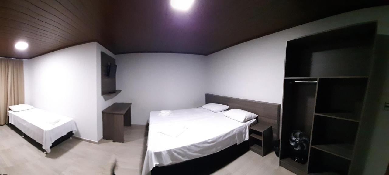 Hotel Rof Telemaco Borba Екстер'єр фото
