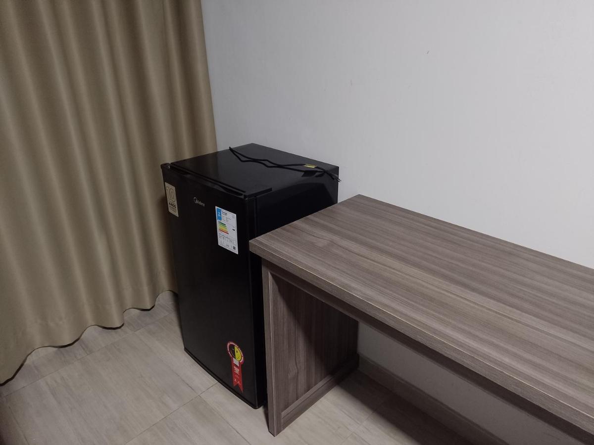 Hotel Rof Telemaco Borba Екстер'єр фото